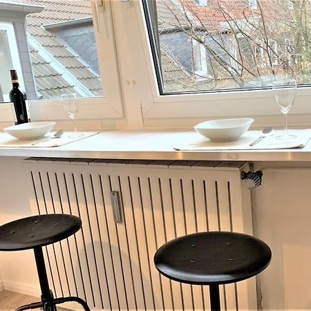 Ferienwohnung Uni-Klinikum- Zentrale Lage Von Holsterhausen Essen Exterior foto