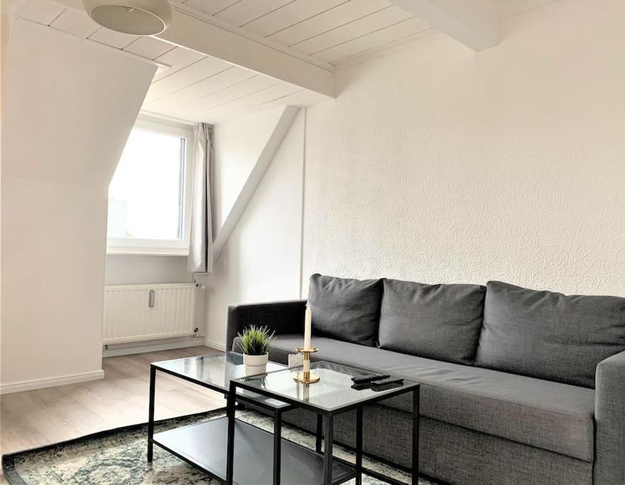 Ferienwohnung Uni-Klinikum- Zentrale Lage Von Holsterhausen Essen Exterior foto